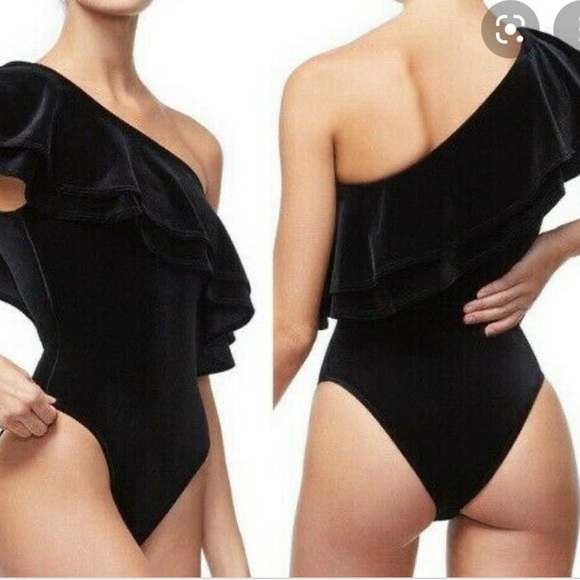 Good American Tops - Good American Ruffle one shoulder velvet bodysuit